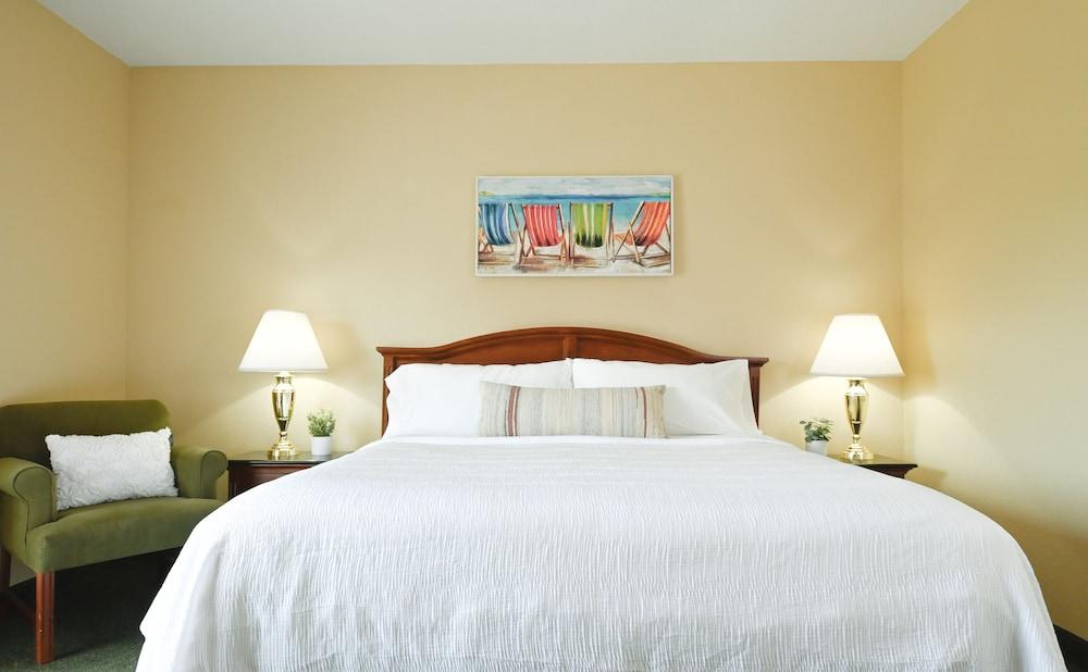 Four Seasons Island Resort photo 25