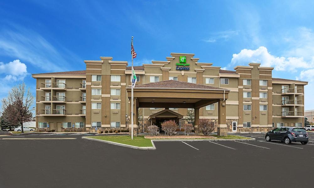 Holiday Inn Express - Layton by IHG photo 8
