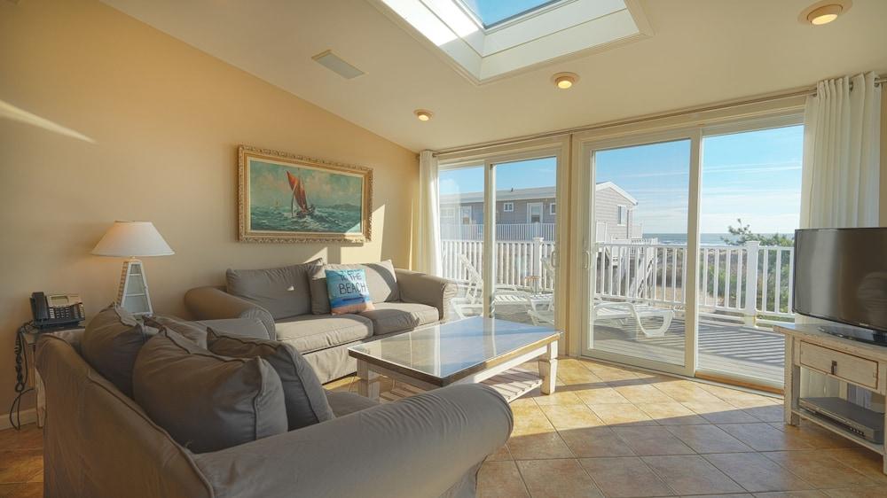 Sea Crest Resort photo 72