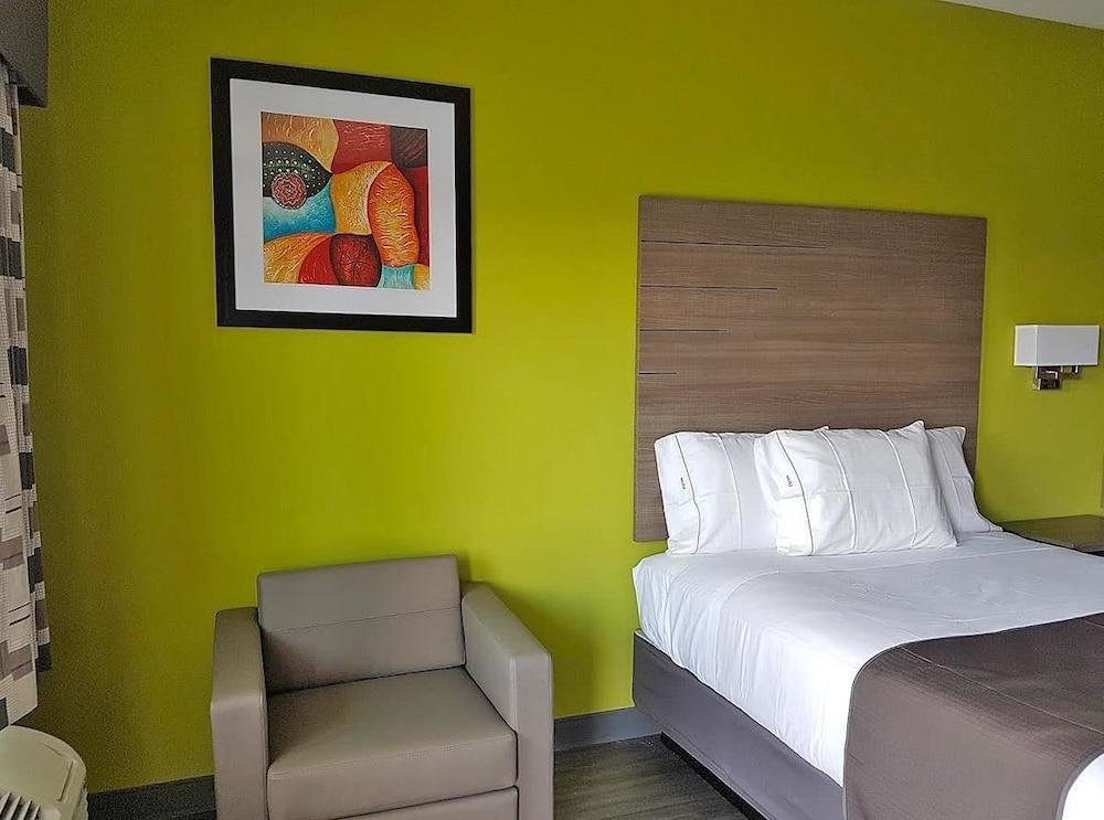 Empire Inn Cypress photo 2