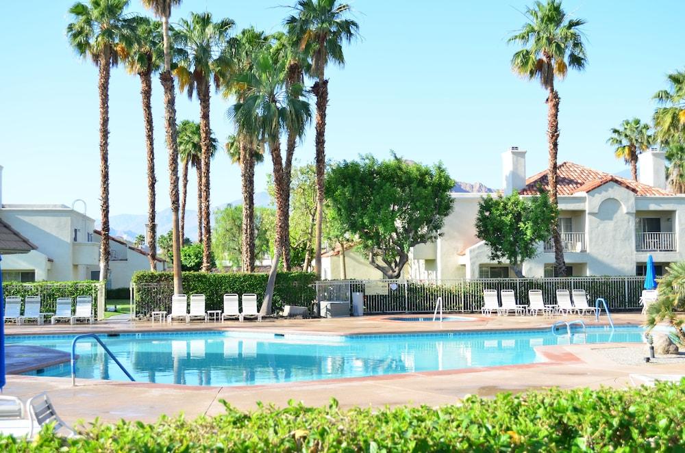 Desert Breezes Resort photo 45