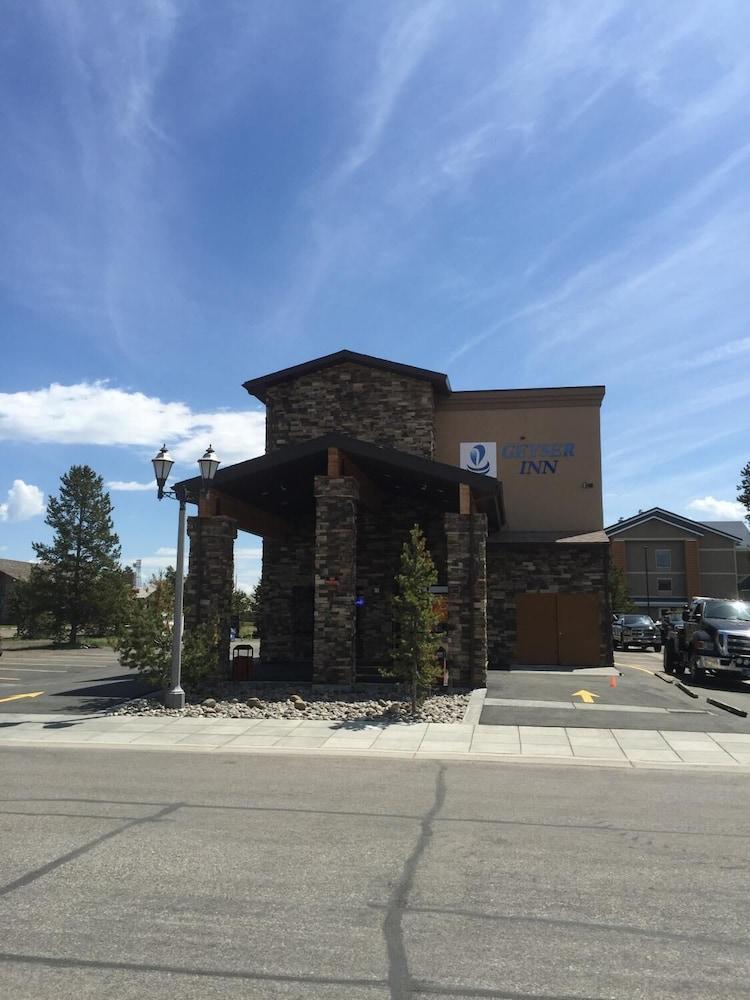 Geyser Inn photo 20