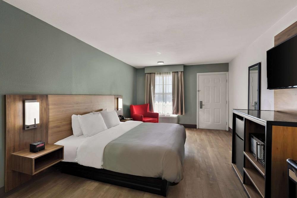 Quality Inn Monroe photo 22