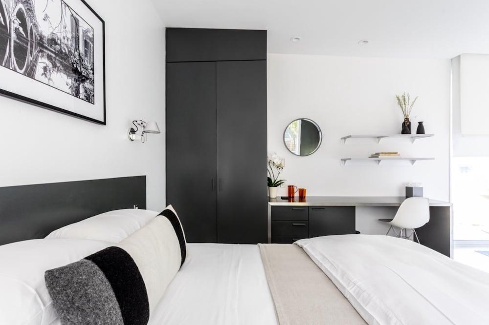 Frame Hotel - Treehouse photo 27