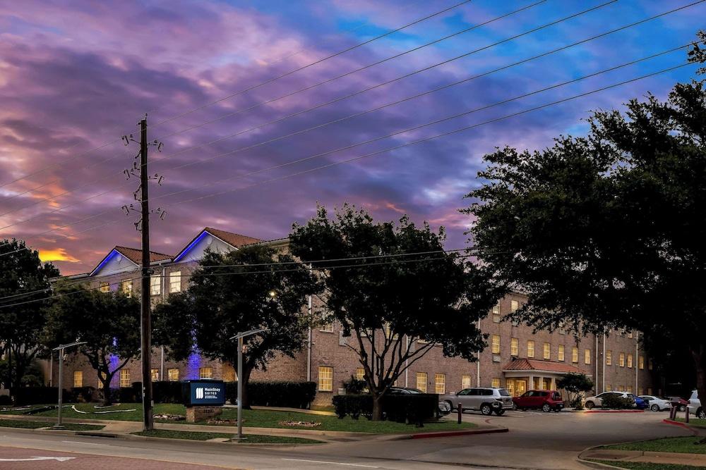 MainStay Suites Addison-Dallas photo 46