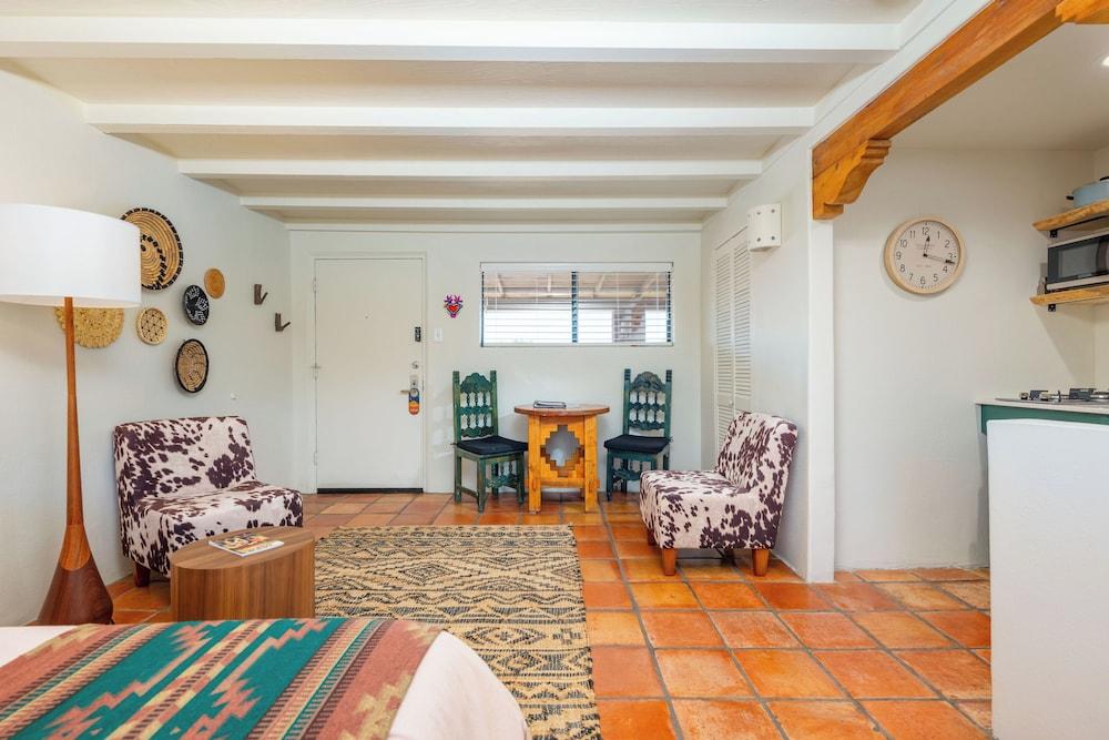 Pecos Trail Inn photo 14
