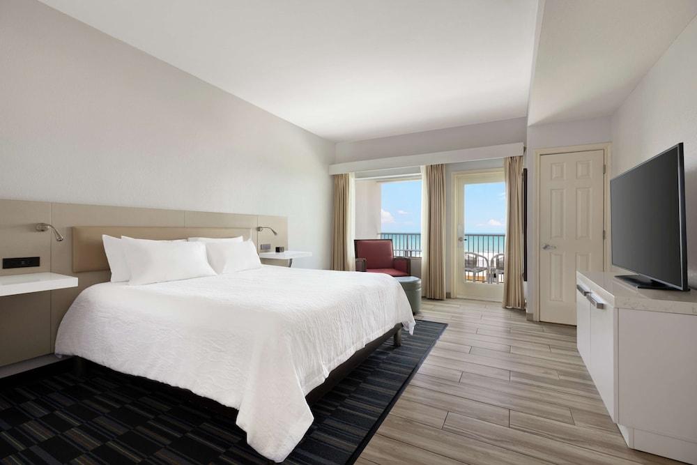 Hilton Garden Inn South Padre Island Beachfront photo 40