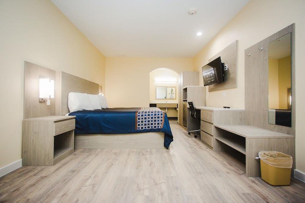 Palace Inn Katy Ft. Bend photo 26