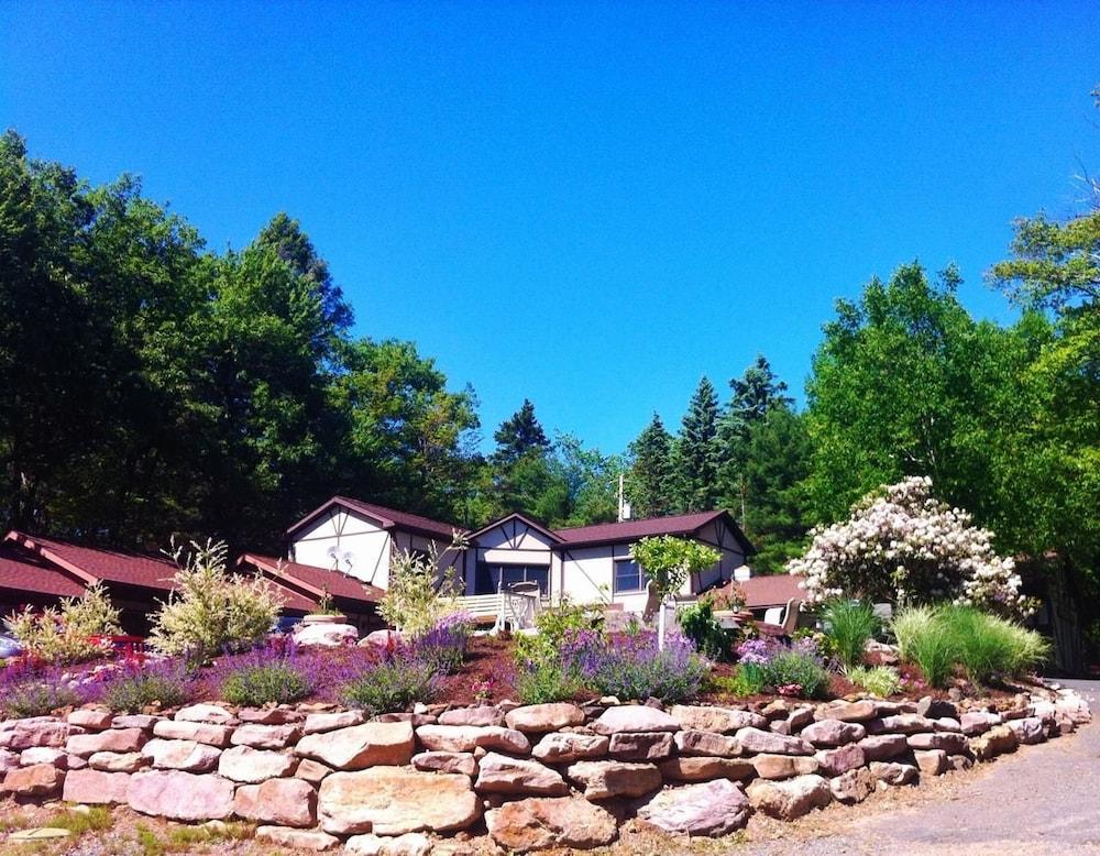 Lake Harmony Inn photo 35