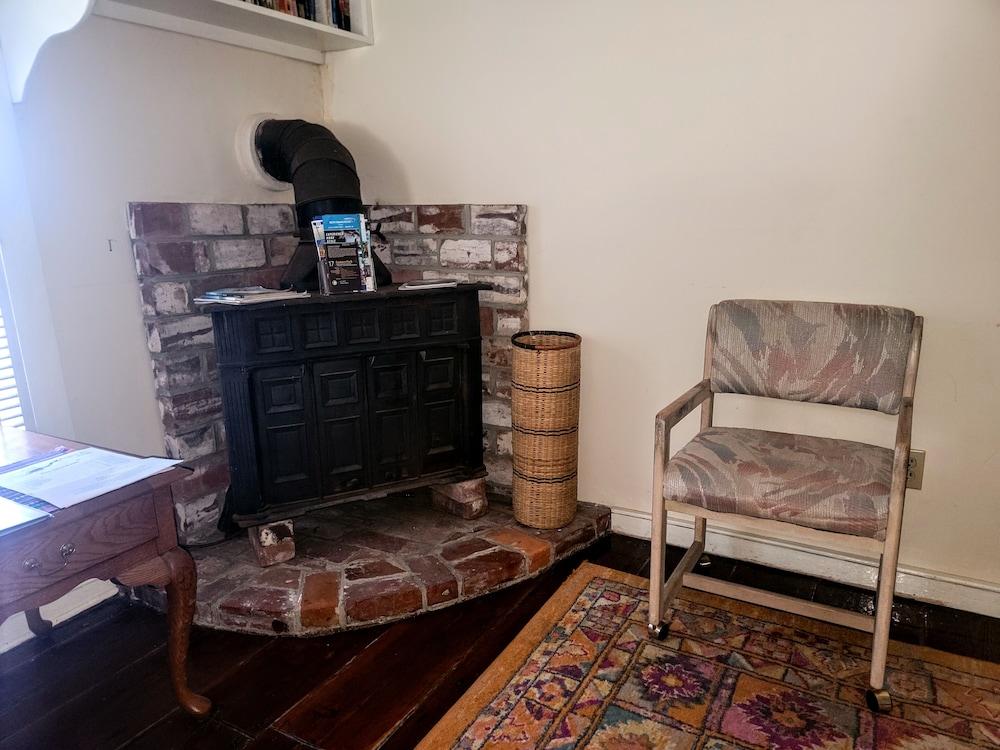 Beaufort Harbour Suites photo 25