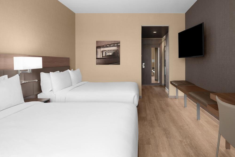 AC Hotel Clearwater Beach photo 9