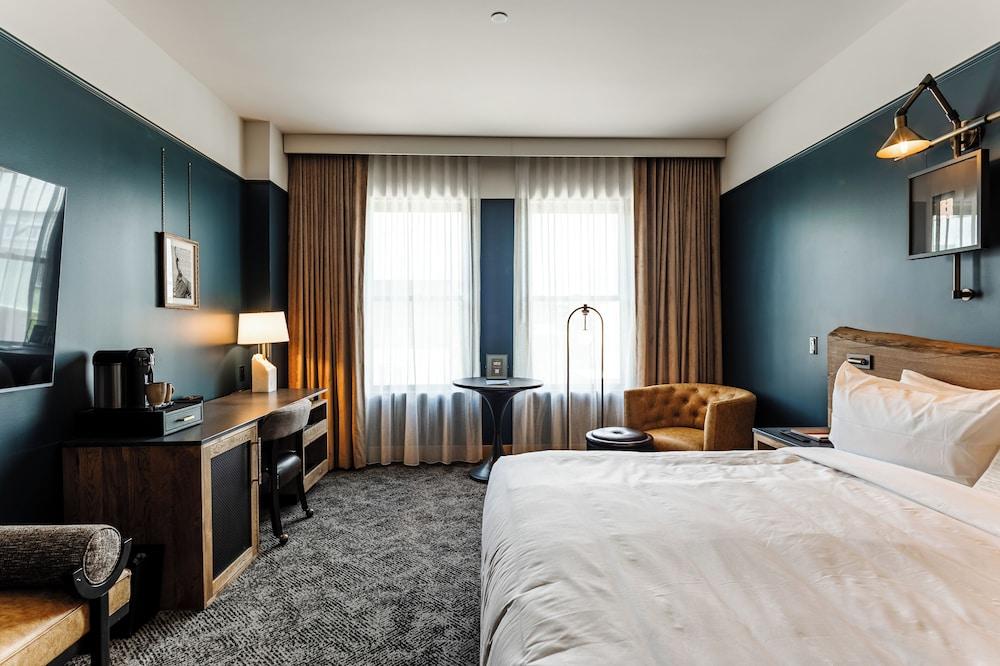 Hotel Renegade photo 27