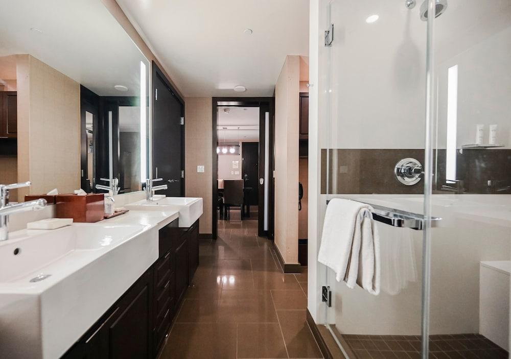 StripViewSuites at Vdara photo 89