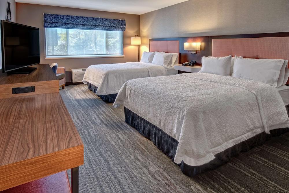 Hampton Inn Vallejo photo 11