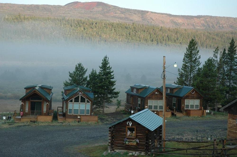 Lava Mountain Lodge photo 57