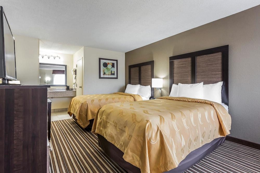Quality Inn Pinehurst Area photo 1