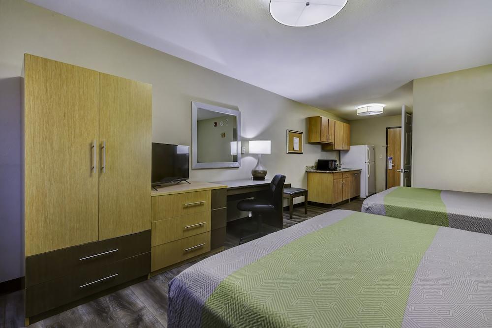 Studio 6 Lenexa, KS - Overland Park photo 13