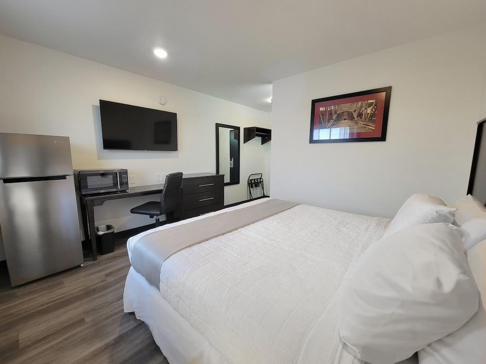 The Suite Inn photo 2