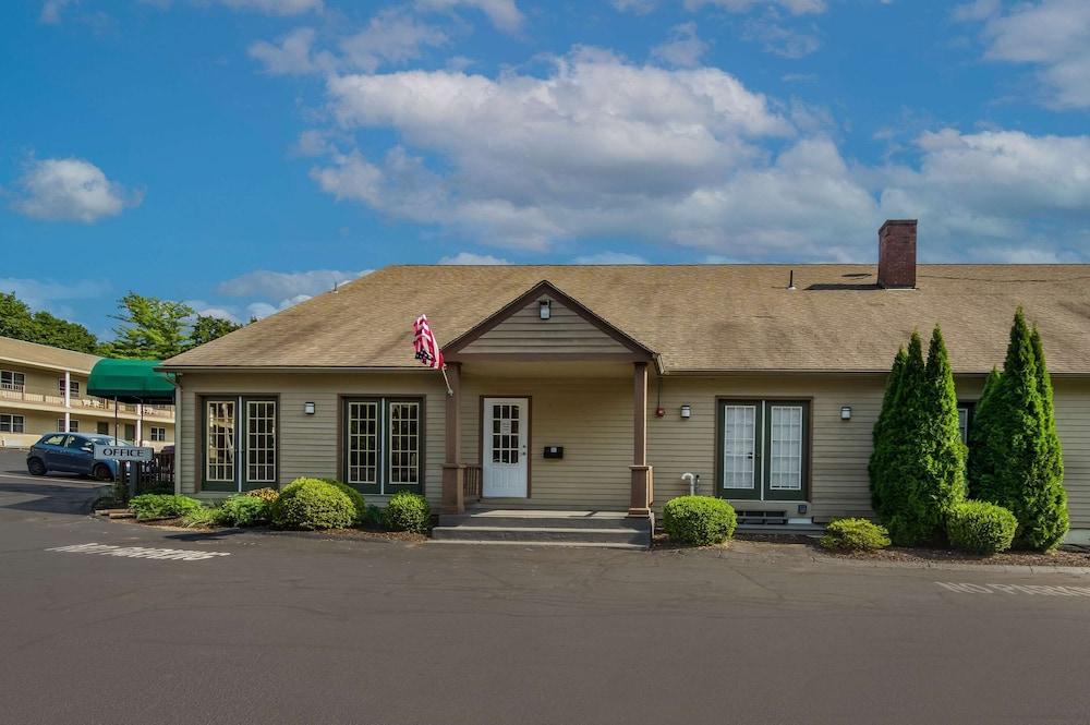 Quality Inn Great Barrington photo 27