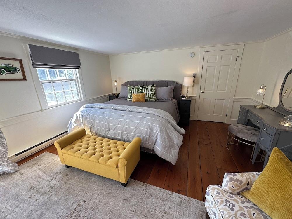 Inn at Perkins Cove photo 31
