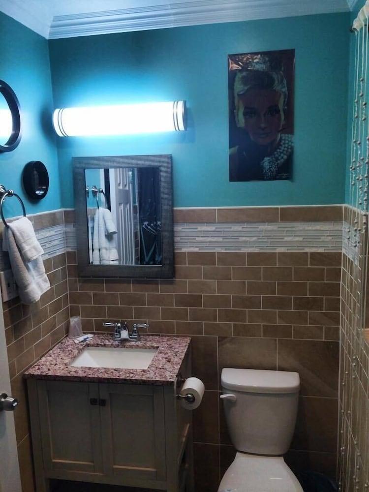 Travel Inn And Suites photo 8