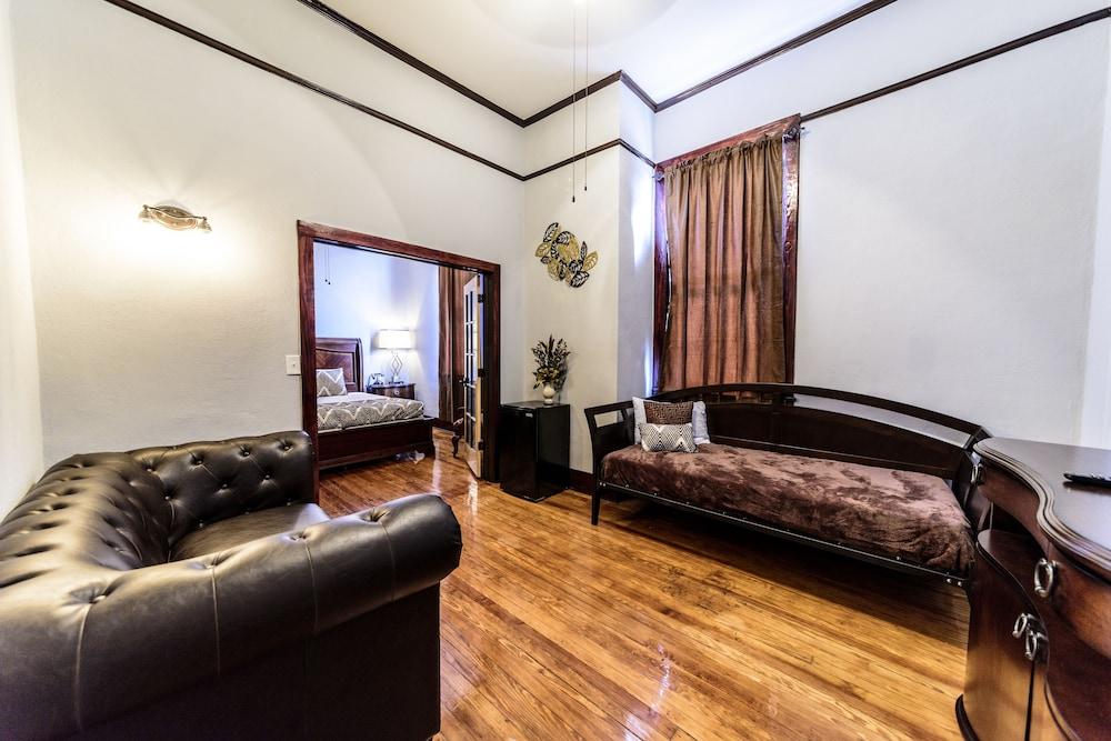 Hotel DeFuniak photo 17