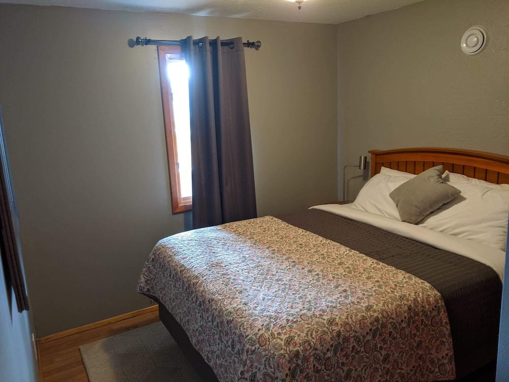 Sheep Mountain Lodge photo 6