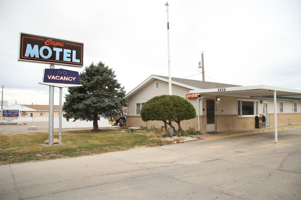Capri Motel photo 10