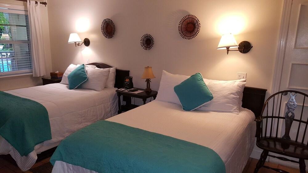 The Caribbean Court Boutique Hotel photo 65