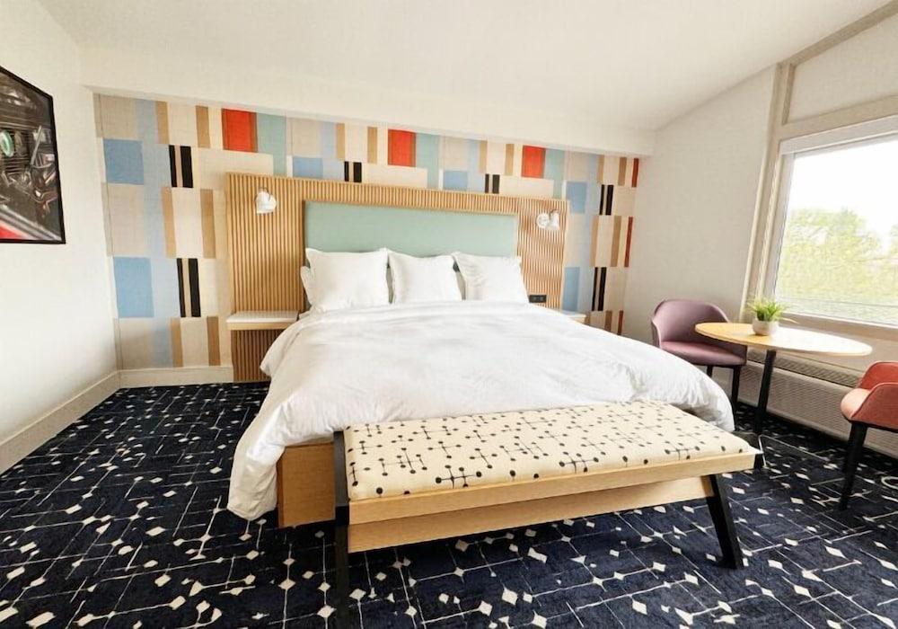 Colony House Motor Lodge photo 1
