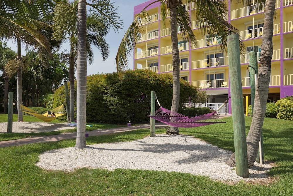 South Beach Oceanfront Resort photo 93