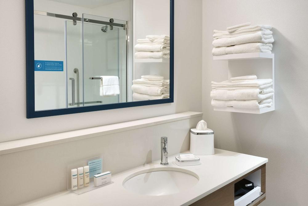 Hampton Inn & Suites Rexburg photo 19