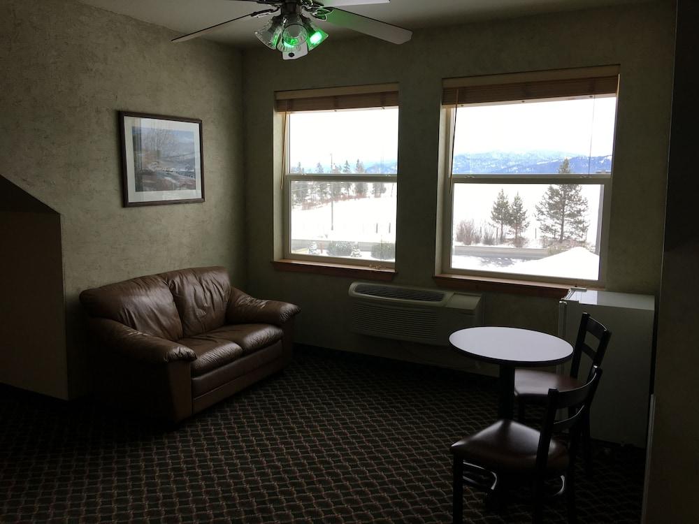 Boulder Creek Inn photo 25
