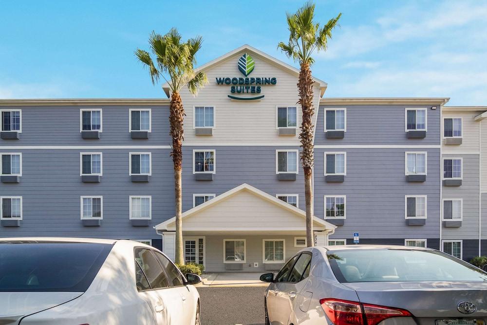 WoodSpring Suites Jacksonville East 295 Cruise Port photo 1
