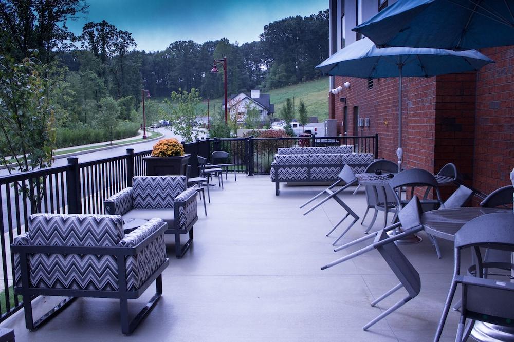 Hampton Inn & Suites Cranberry Pittsburgh photo 85