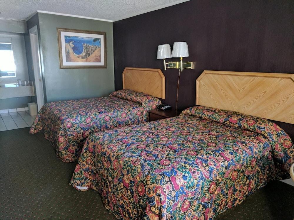 Budget Motor Lodge photo 18