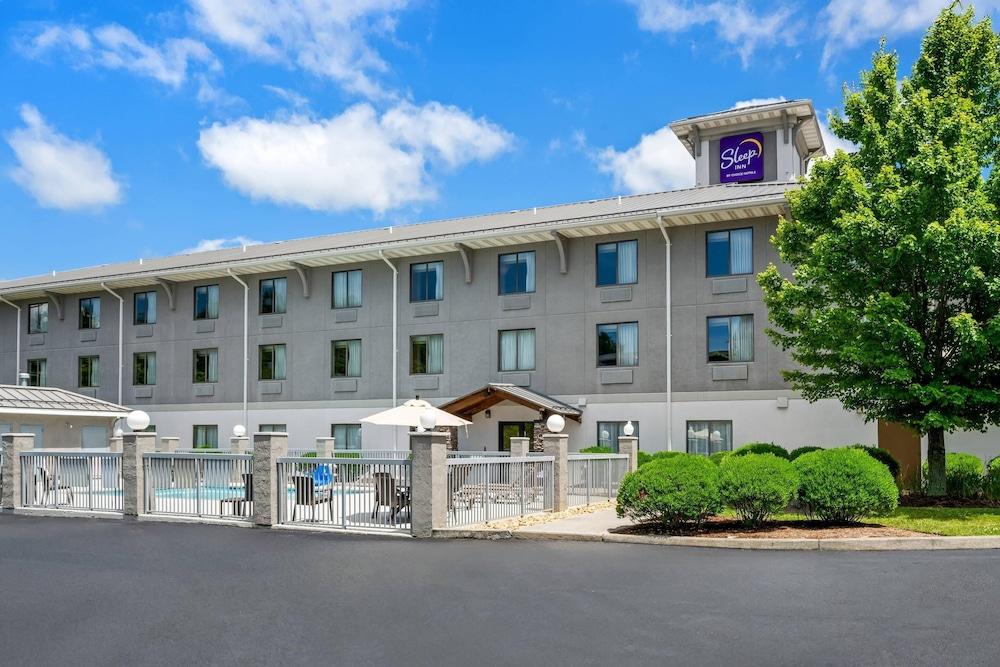 Sleep Inn Boone University Area photo 36