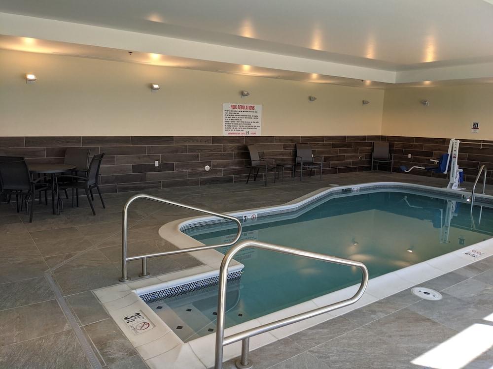 Fairfield Inn & Suites by Marriott Lincoln Crete photo 9