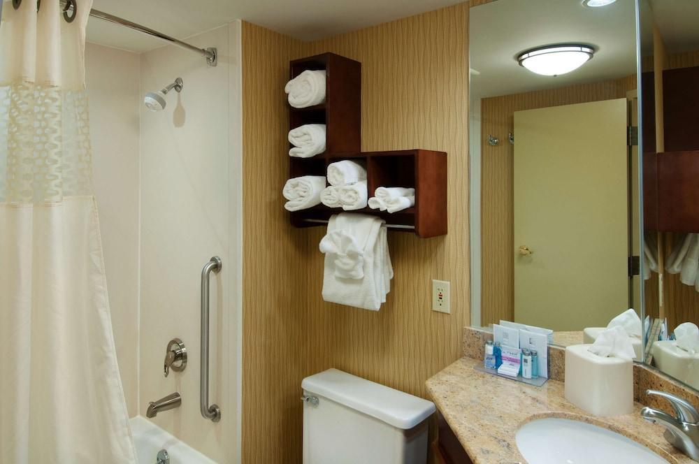 Hampton Inn Chambersburg photo 8