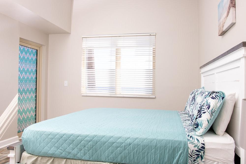 Shores of Panama Beach Resort photo 31