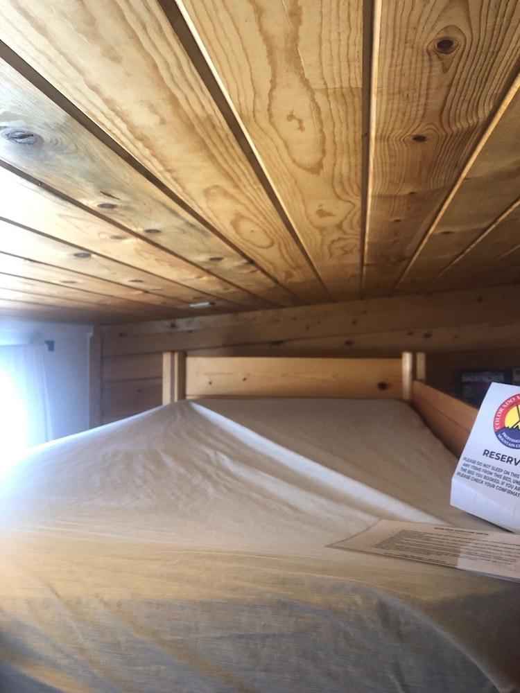Estes Park Adventure Hostel photo 8