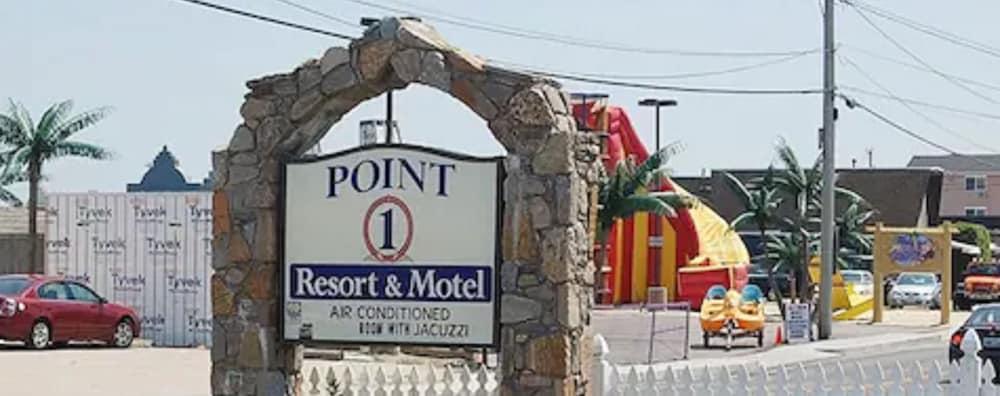Point 1 Motel photo 35