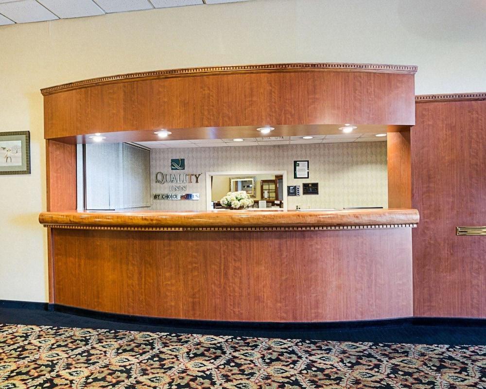 Quality Inn Shenandoah Valley photo 2
