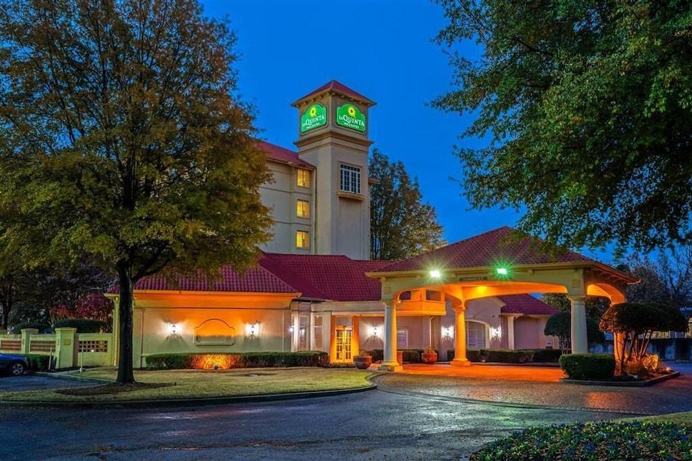 Holiday Inn Express & Suites Memphis East by IHG photo 16