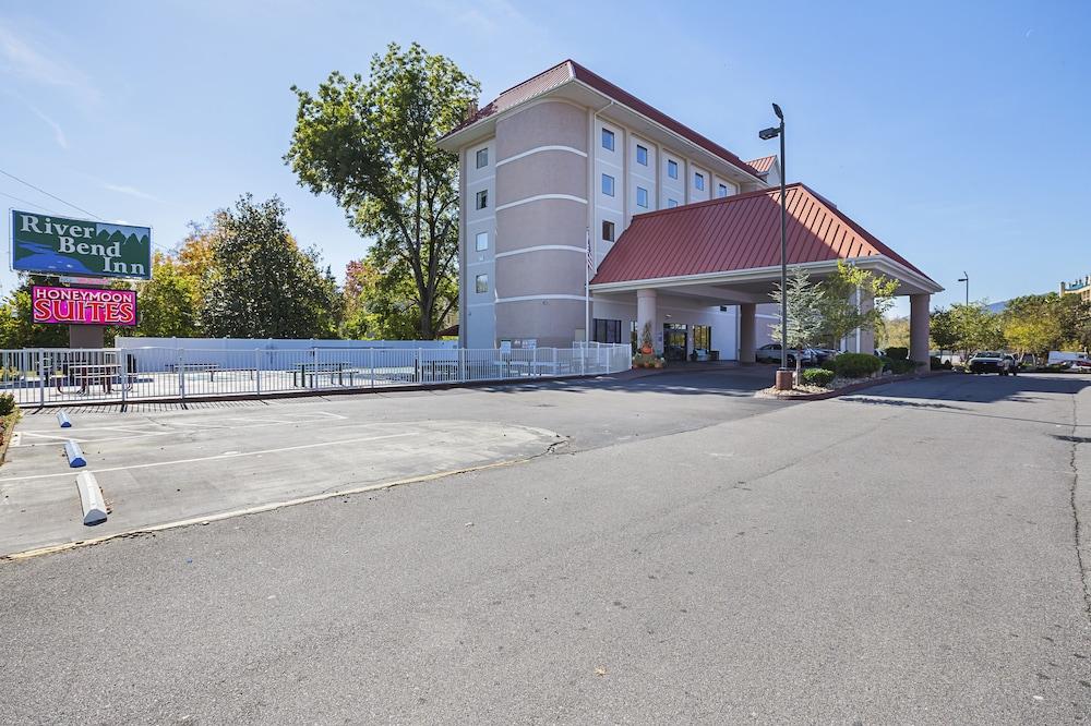 River Bend Inn — hotel in Pigeon Forge