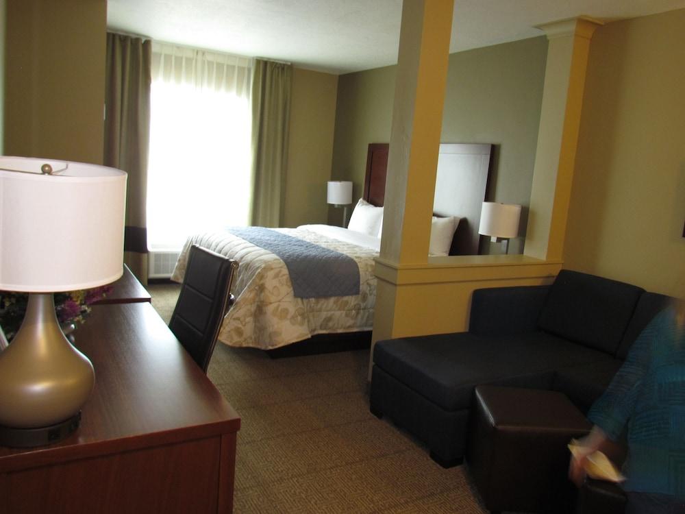Heartland Inn and Suites photo 29