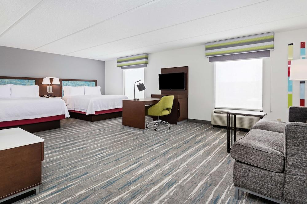 Hampton Inn & Suites Orlando Intl Dr N photo 51