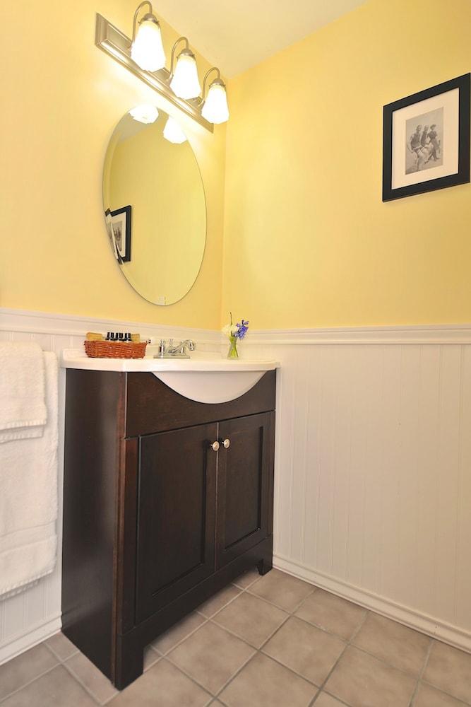 Pequot Hotel photo 49