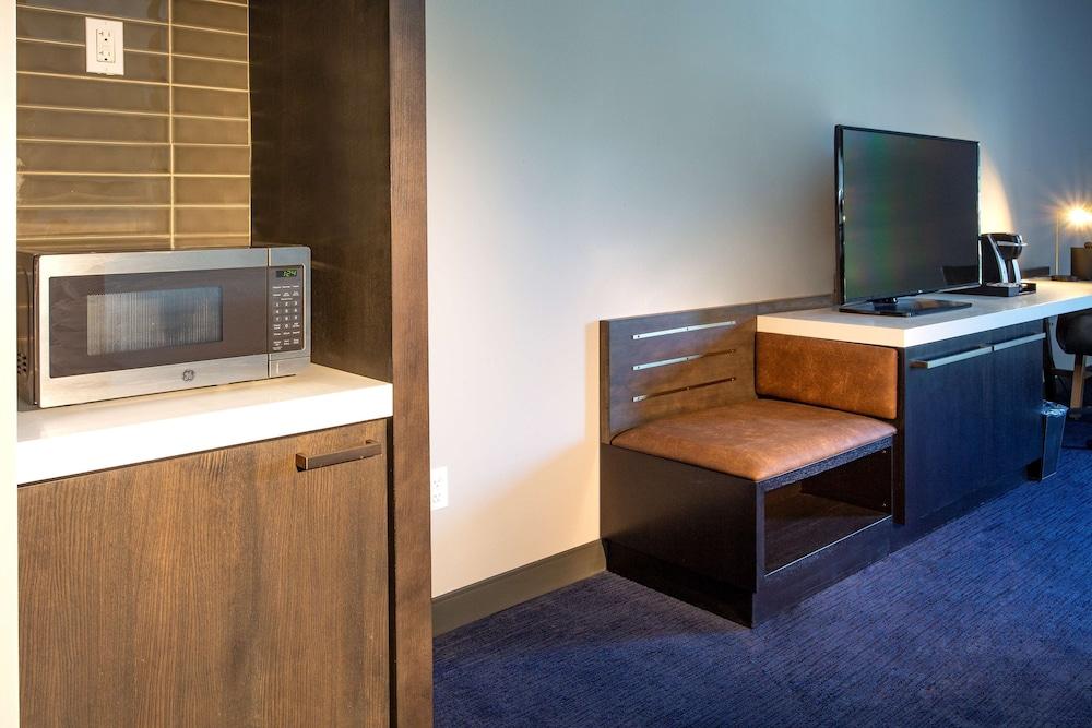 Hilton Garden Inn Redmond Seattle photo 10