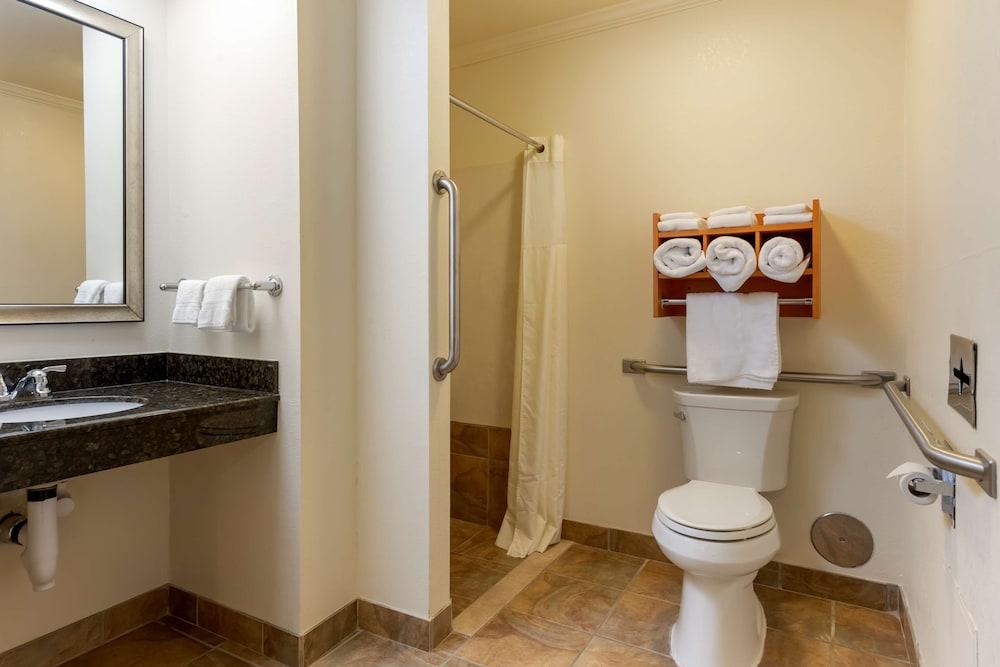 Best Western Davison Inn photo 30